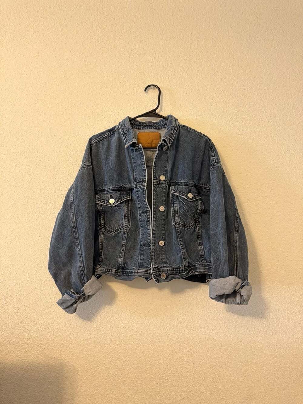 American Eagle Outfitters Vintage Style Oversized Crop Denim Trucker Jacket
